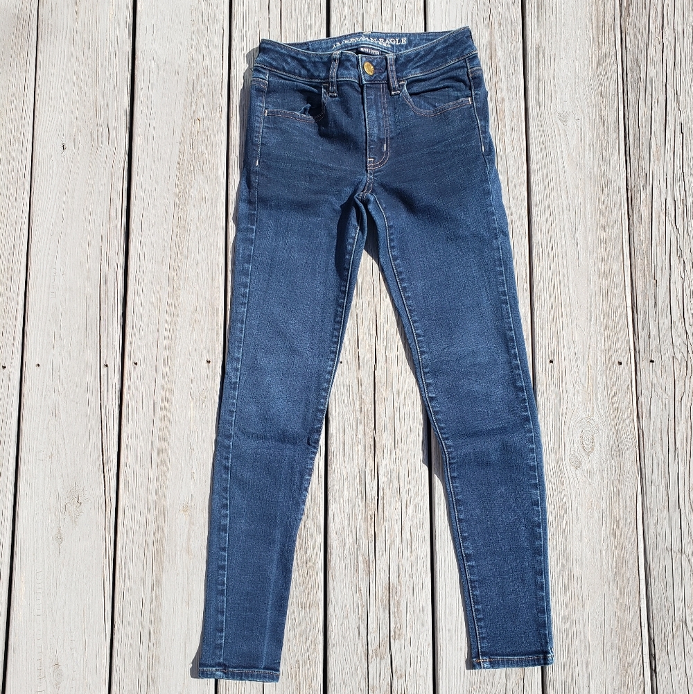 American Eagle (AE) Low-Rise Dark Wash Jeans  - Size 2